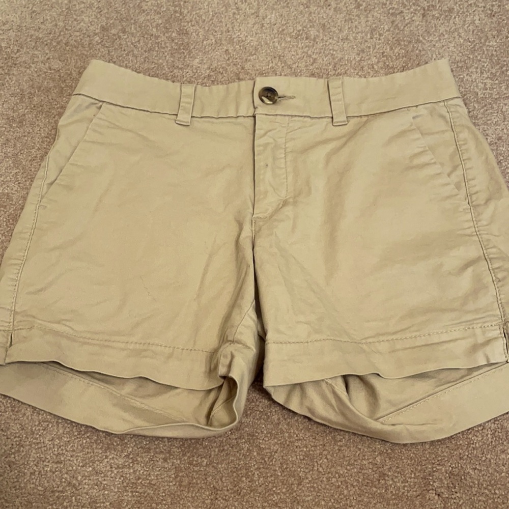 Old Navy, khaki shorts.